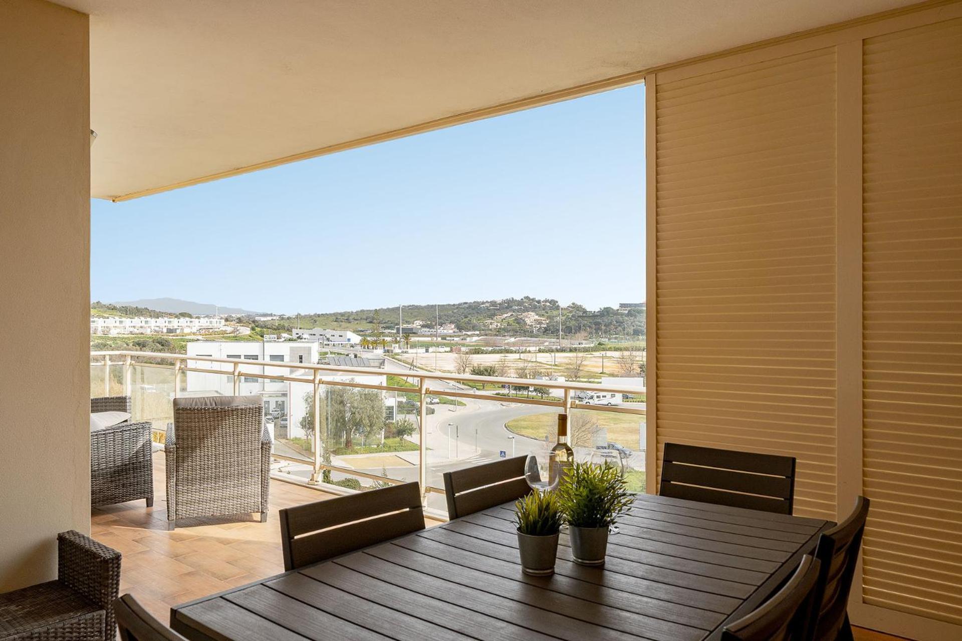 Terrace With Pool By Homing Apartamento *