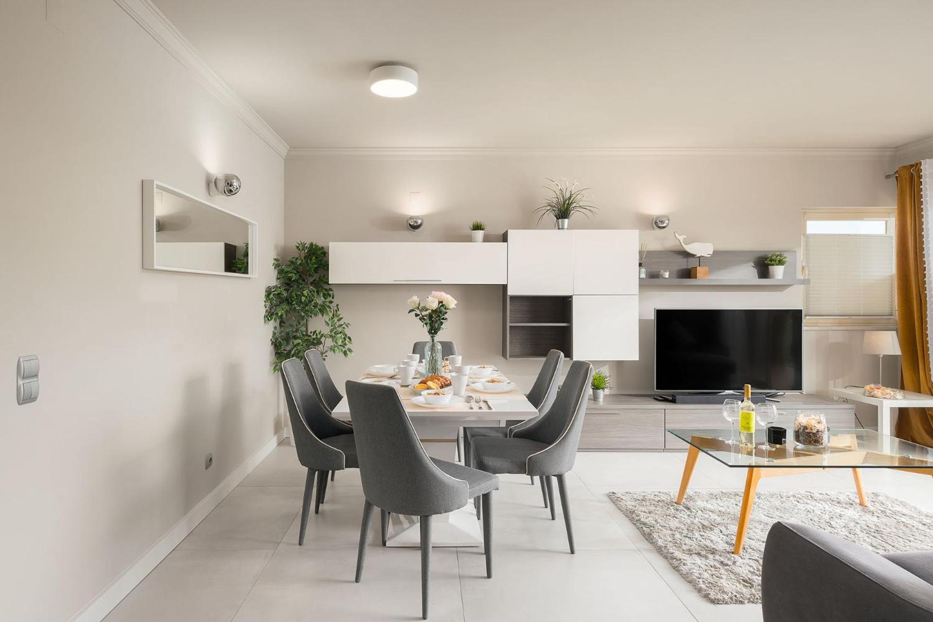 Apartamento Terrace With Pool By Homing