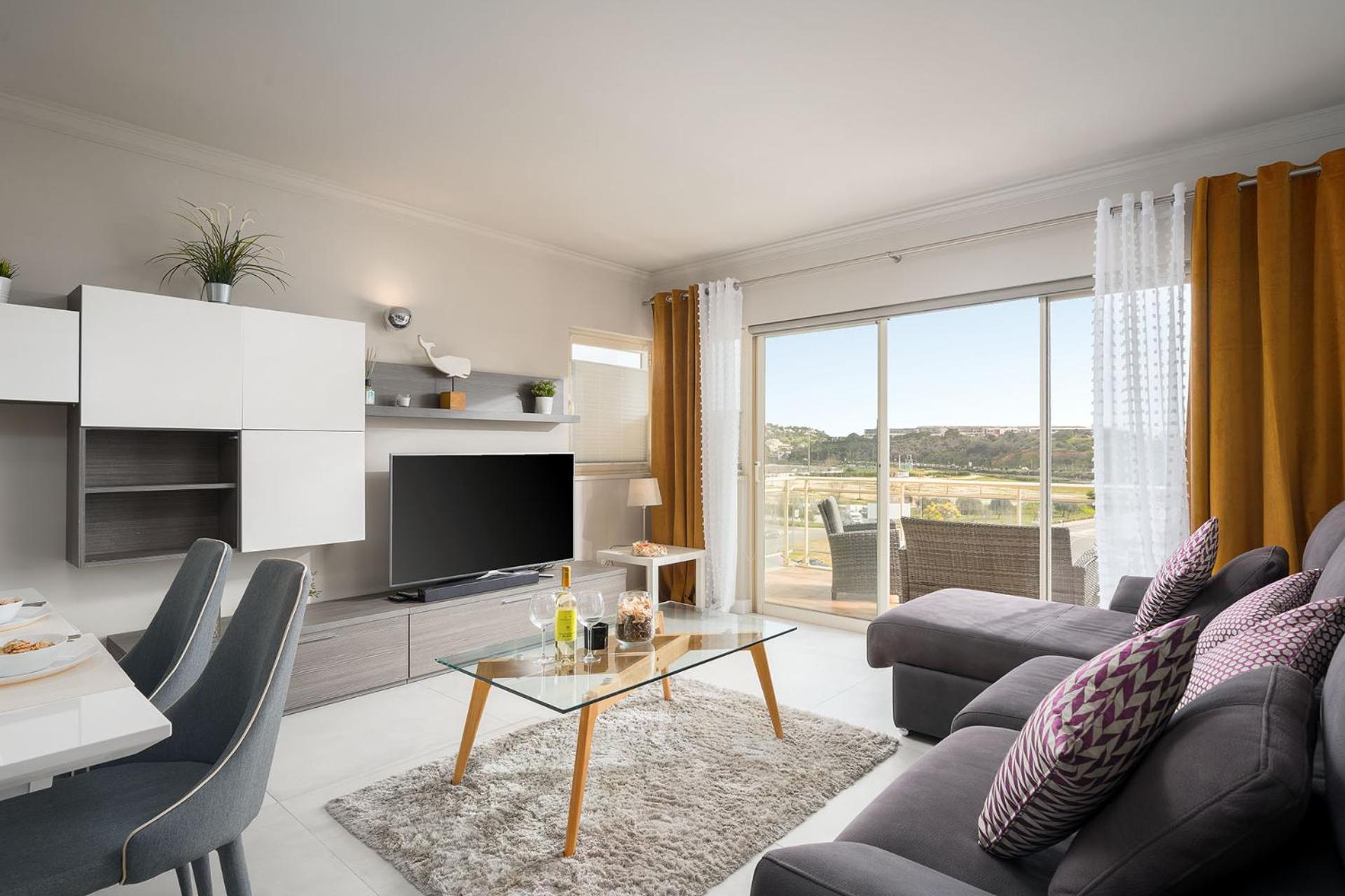 Apartamento Terrace With Pool By Homing Lagos